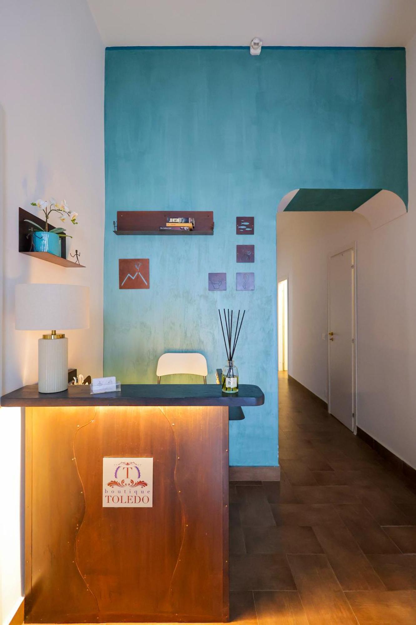 Boutique Toledo Hotel Napoli Bagian luar foto