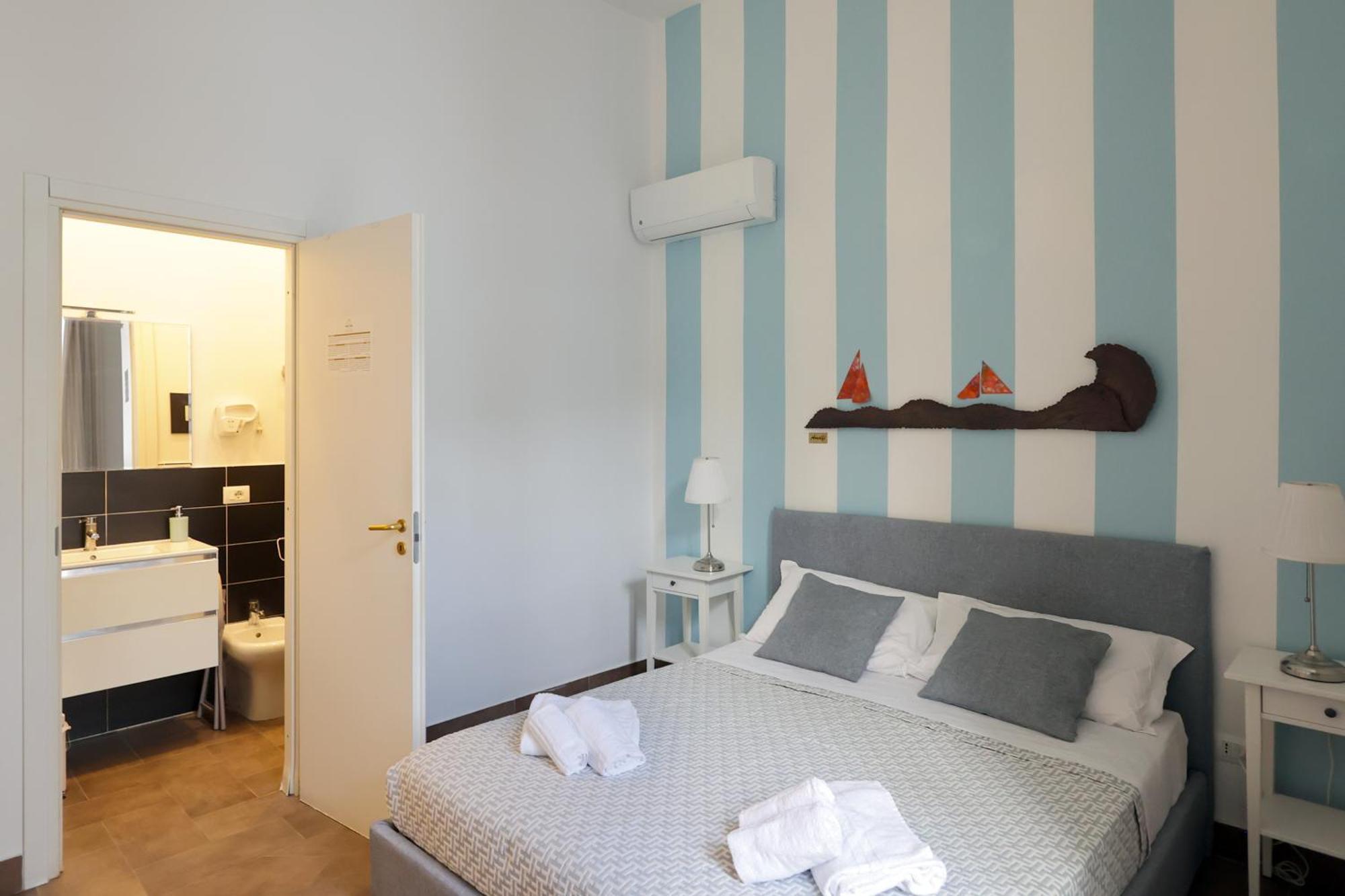 Boutique Toledo Hotel Napoli Bagian luar foto