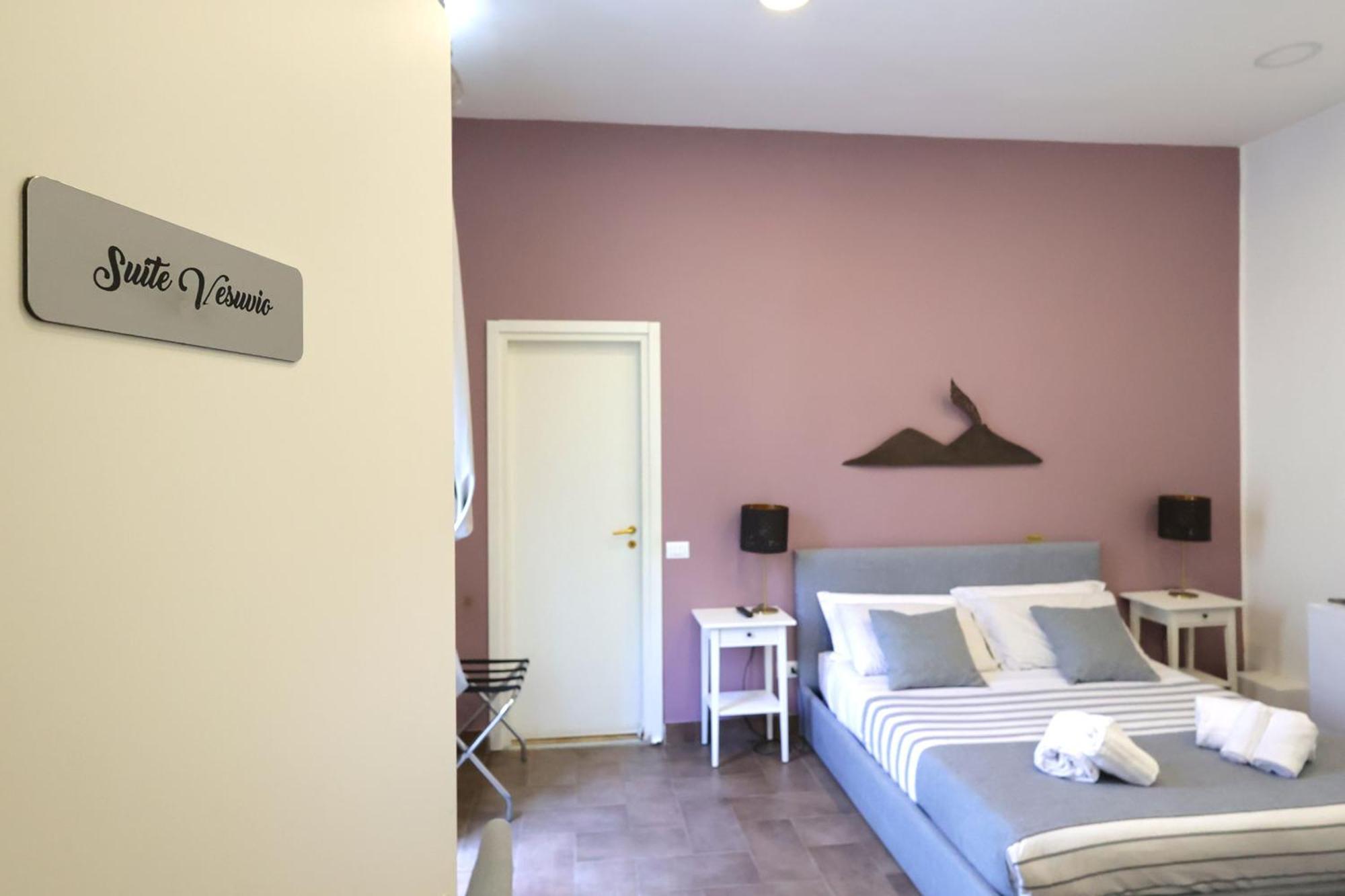 Boutique Toledo Hotel Napoli Bagian luar foto